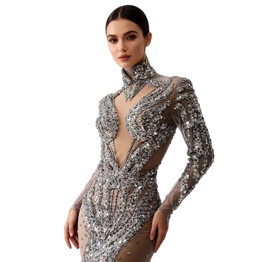 シルバーのキラキラ輝くスパンコールが透けるボディコンミニドレ - Sparkly Rhinestone Club Party Dress のレビューと価格