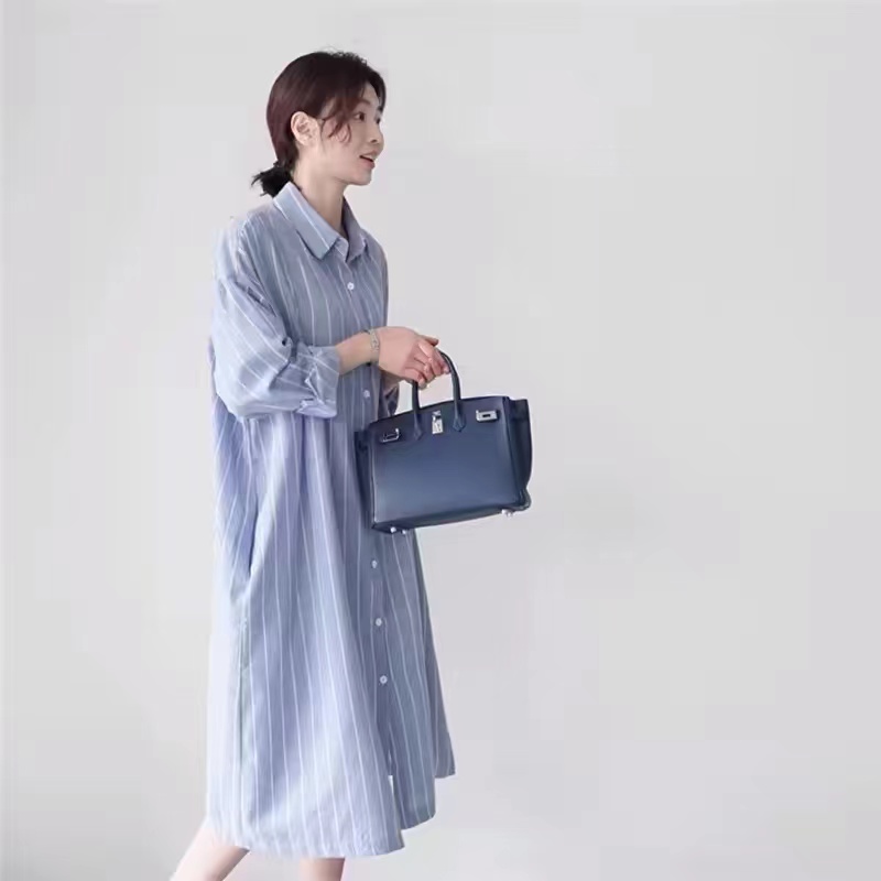 ブルーストライプシャツドレス女性のルーズカジュアルロングオー - Korean Style A Line Shirt Dress のレビューと価格